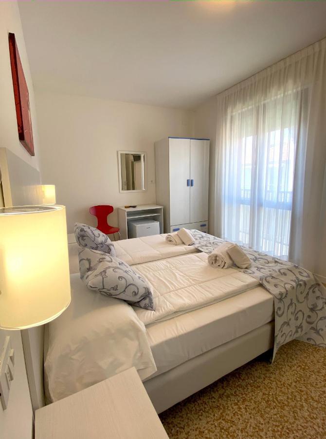 Hotel Linda Caorle Exterior foto